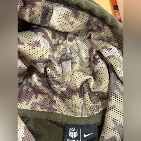 NFL Salute to Service Green Bay Packers Nike Hoodie - Picture 7 of 10